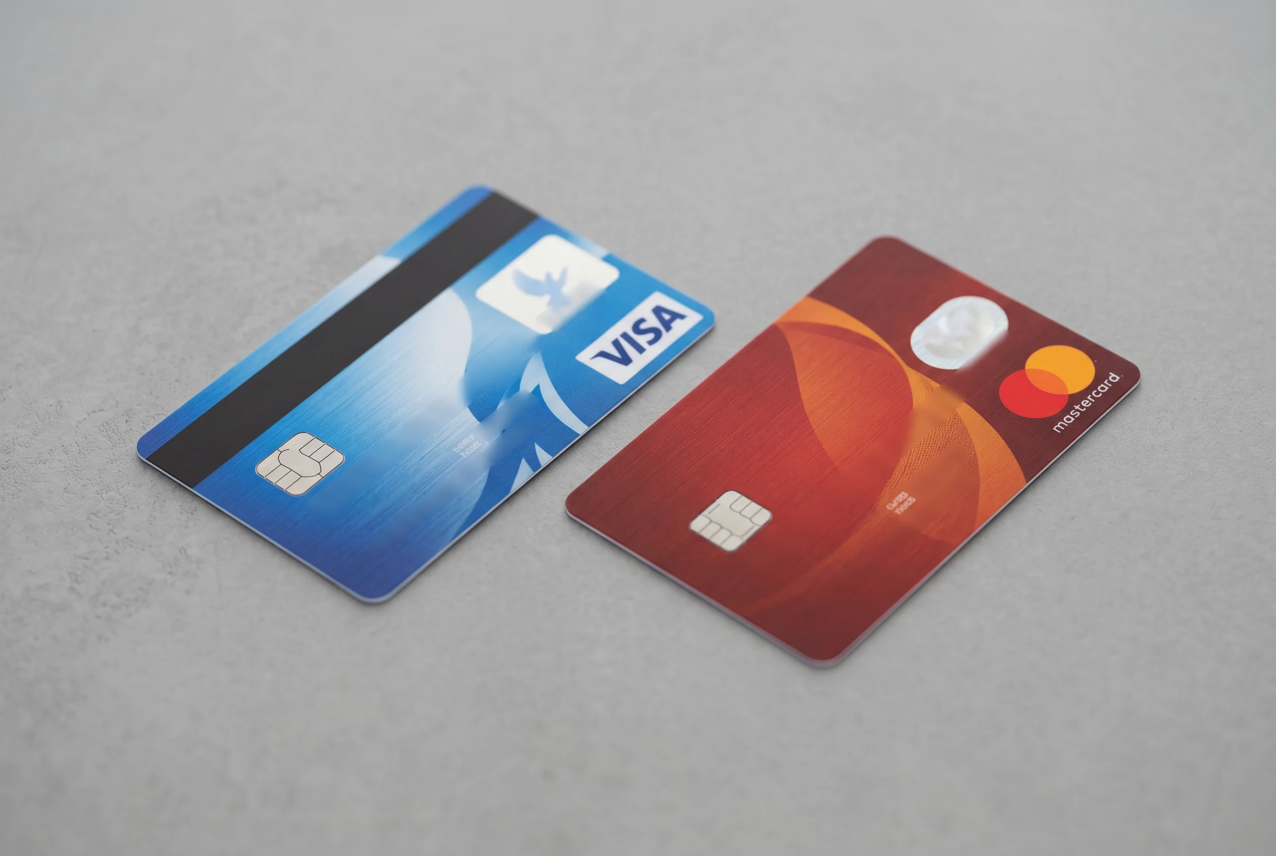 Srovnání Visa a Mastercard pro online sázení v Česku